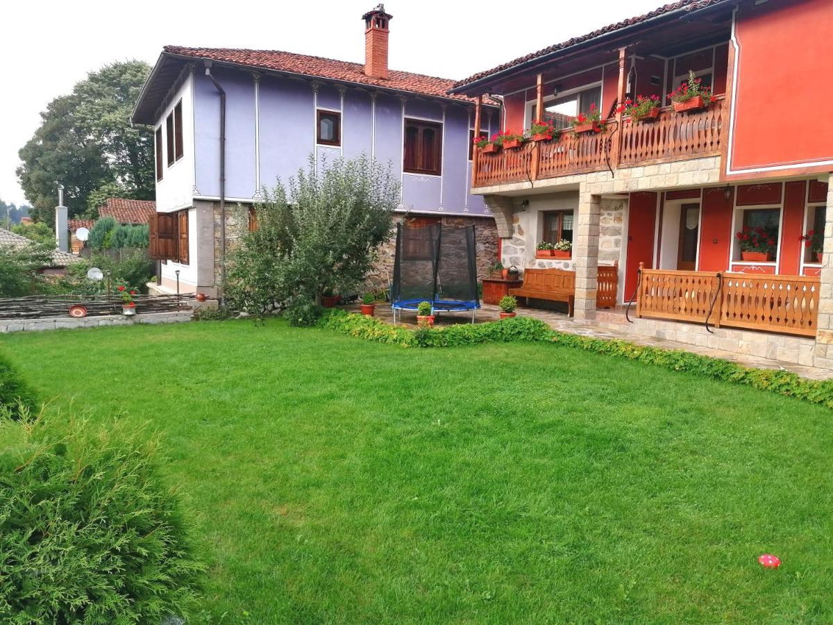 Радкината Къща Hotel Koprivshtitsa Ngoại thất bức ảnh